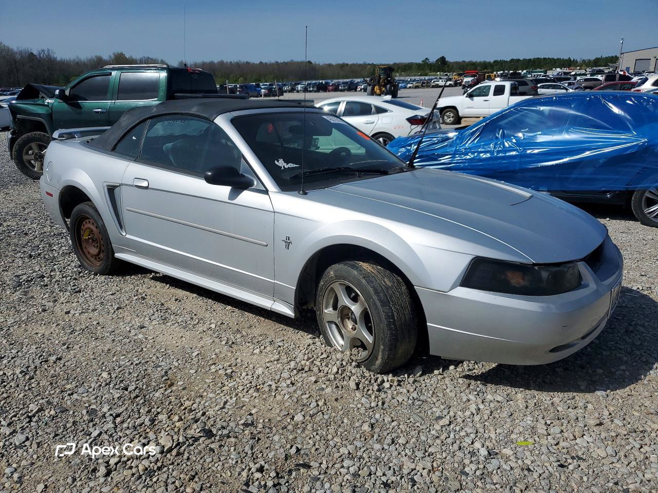 Ford Mustang 2003