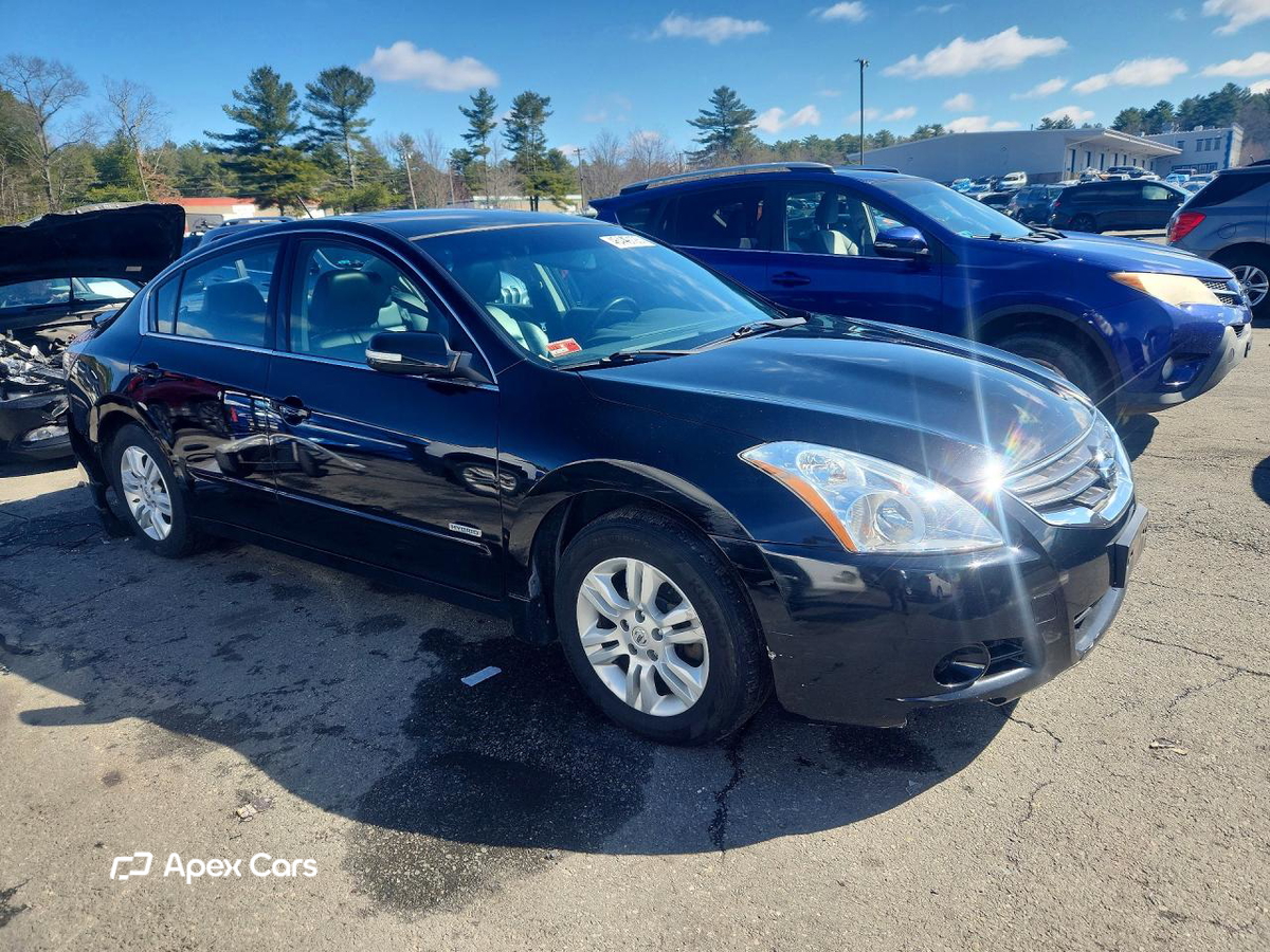 Nissan Altima 2011