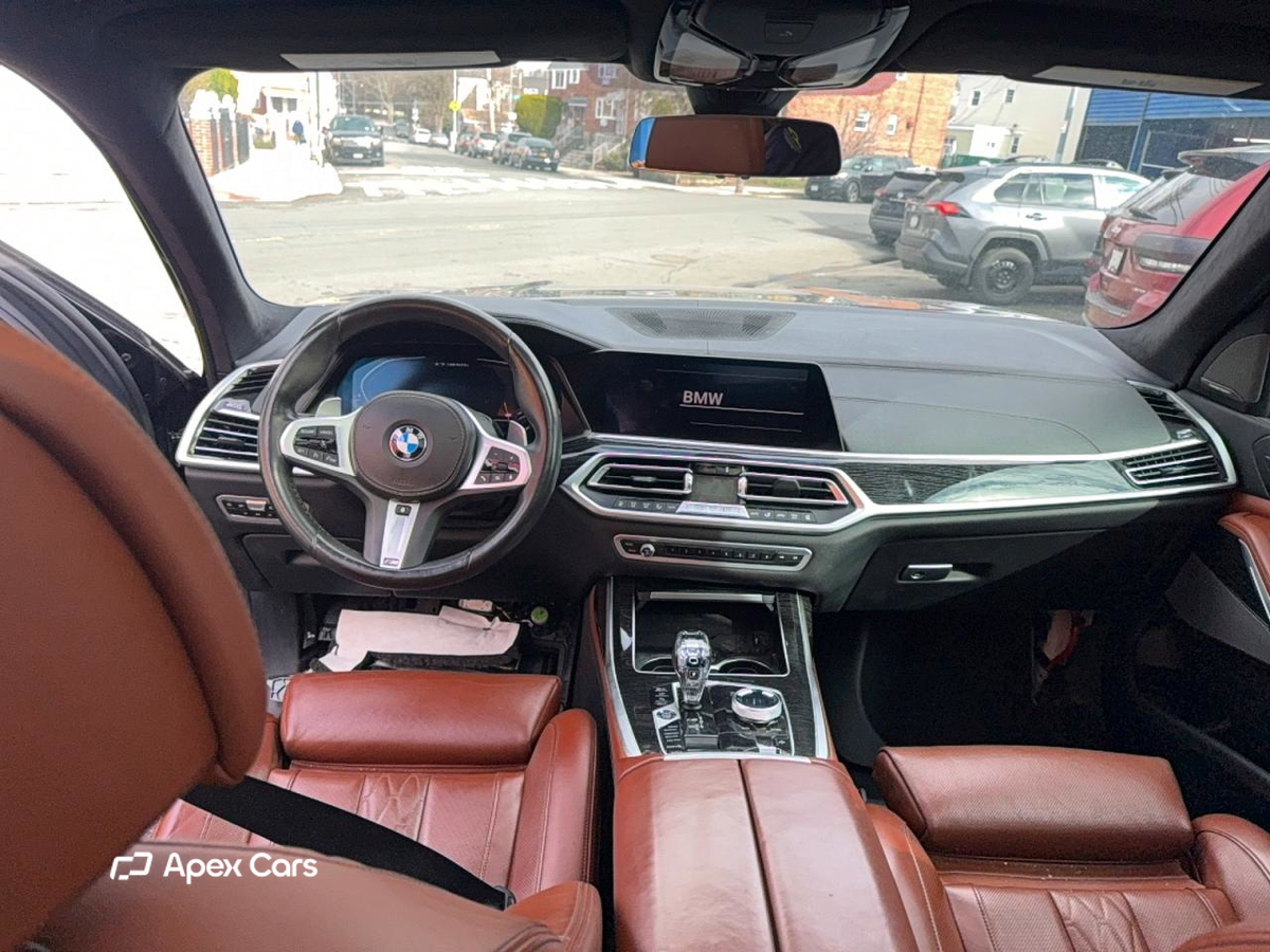 BMW X7 2020