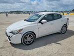 Scion iA 2016