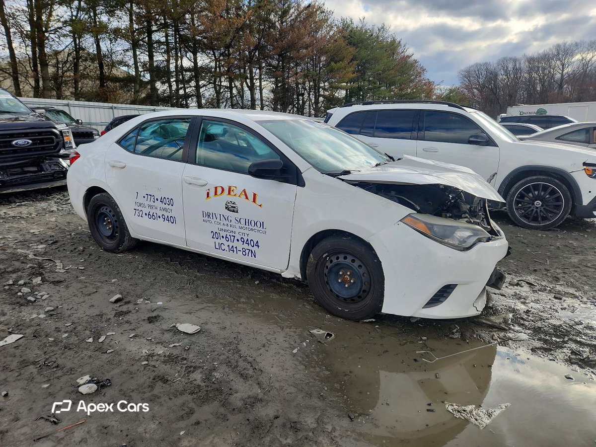 Toyota Corolla 2015