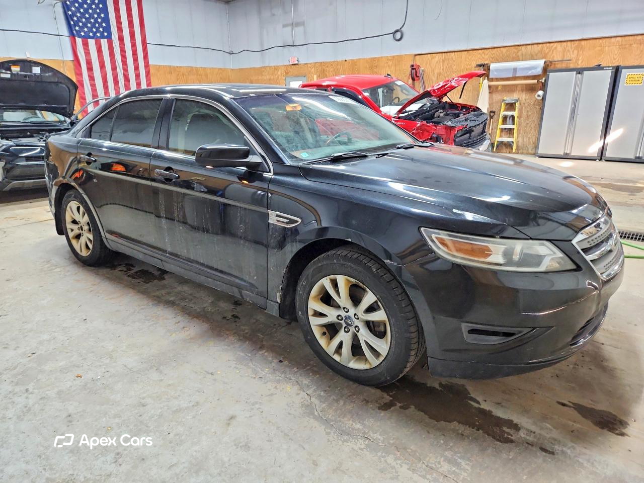 Ford Taurus 2011