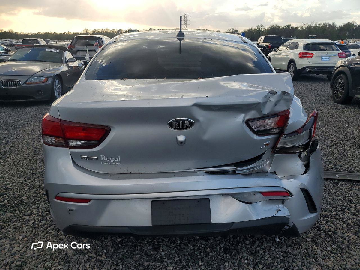 Kia Rio 2021