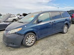 Toyota Sienna 2011