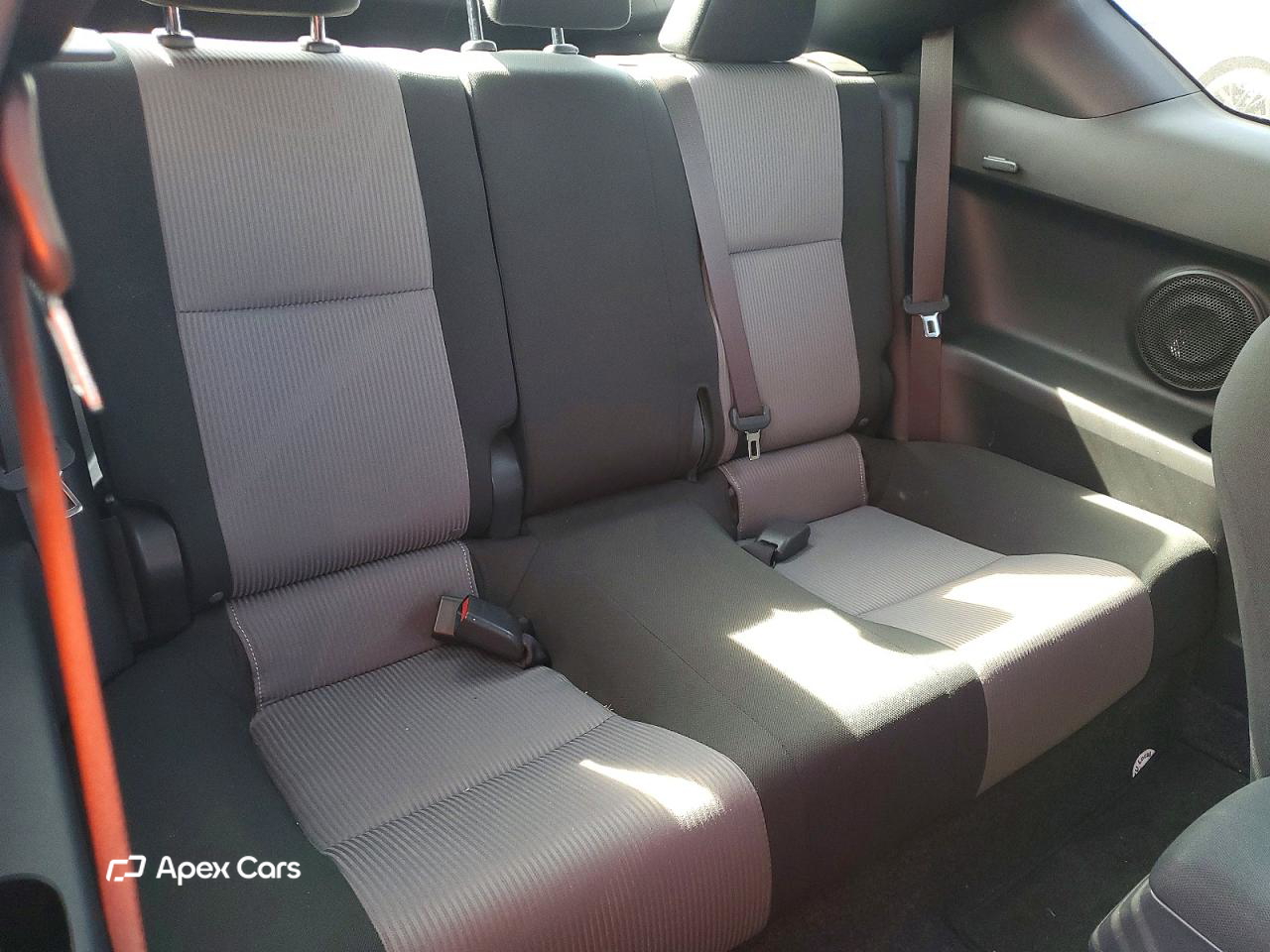 Scion tC 2015
