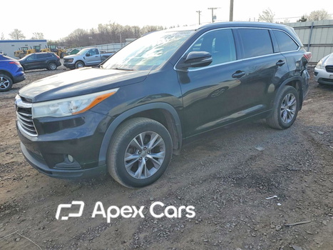 Toyota Highlander 2015 - Image 1 of 13
