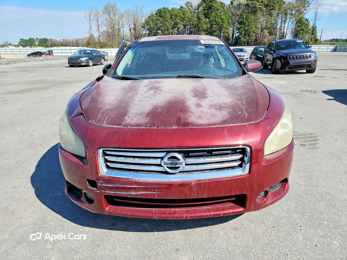 Nissan Maxima 2012