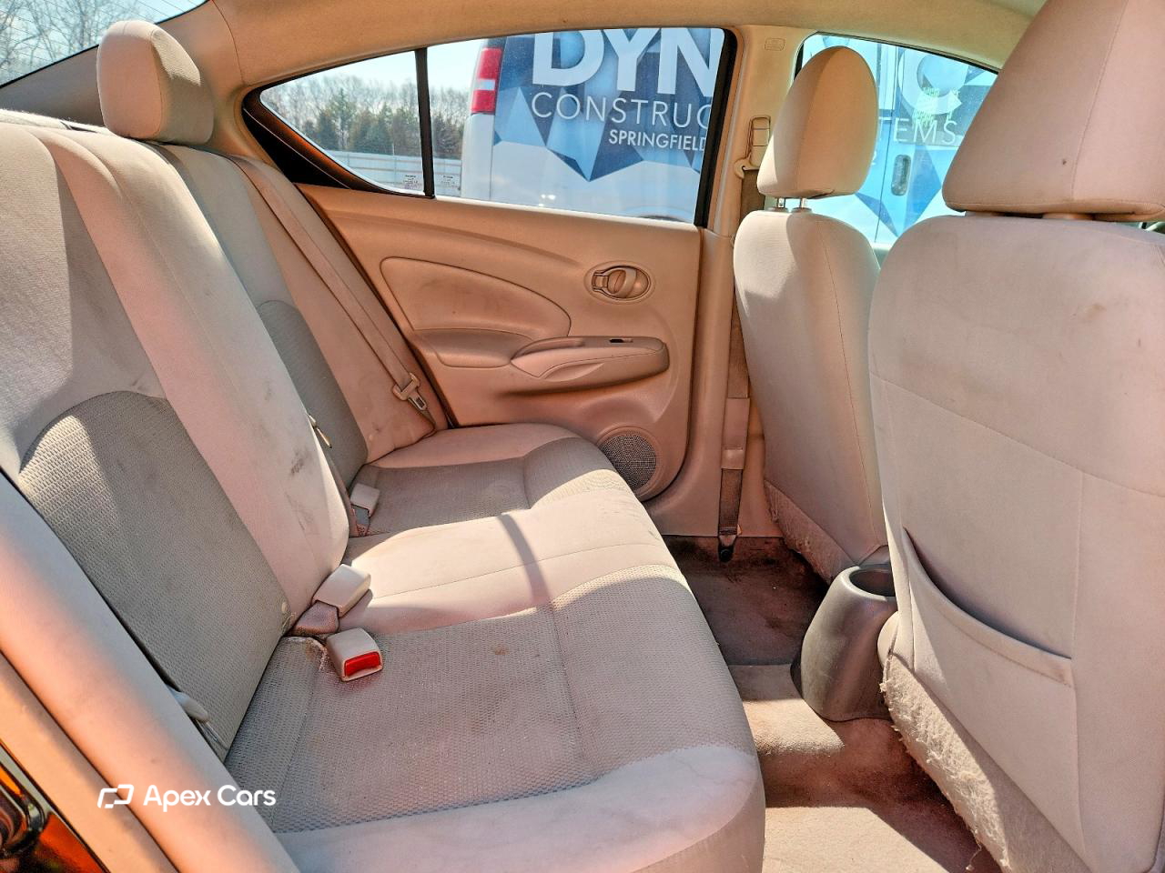 Nissan Versa 2012