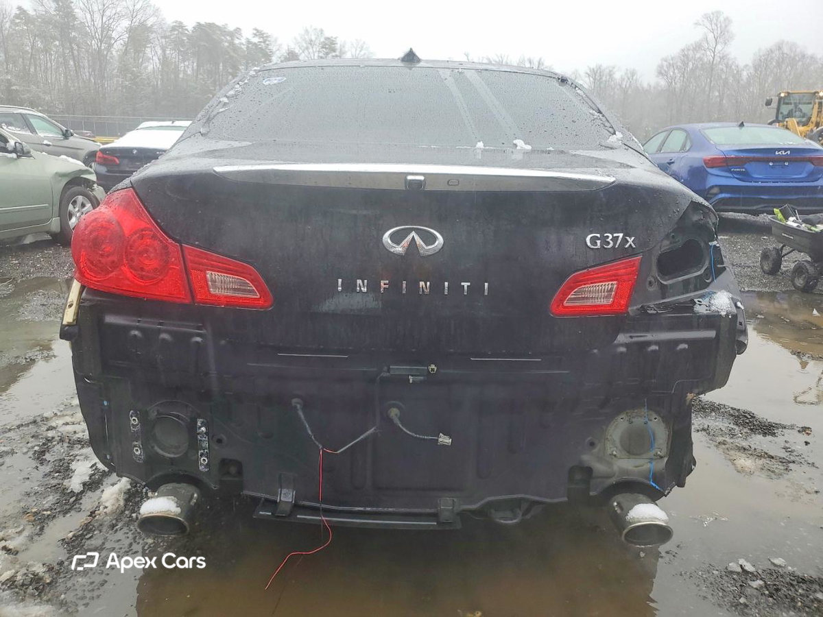 Infiniti G 2012