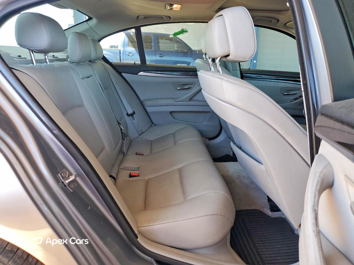 BMW Series 5 2012