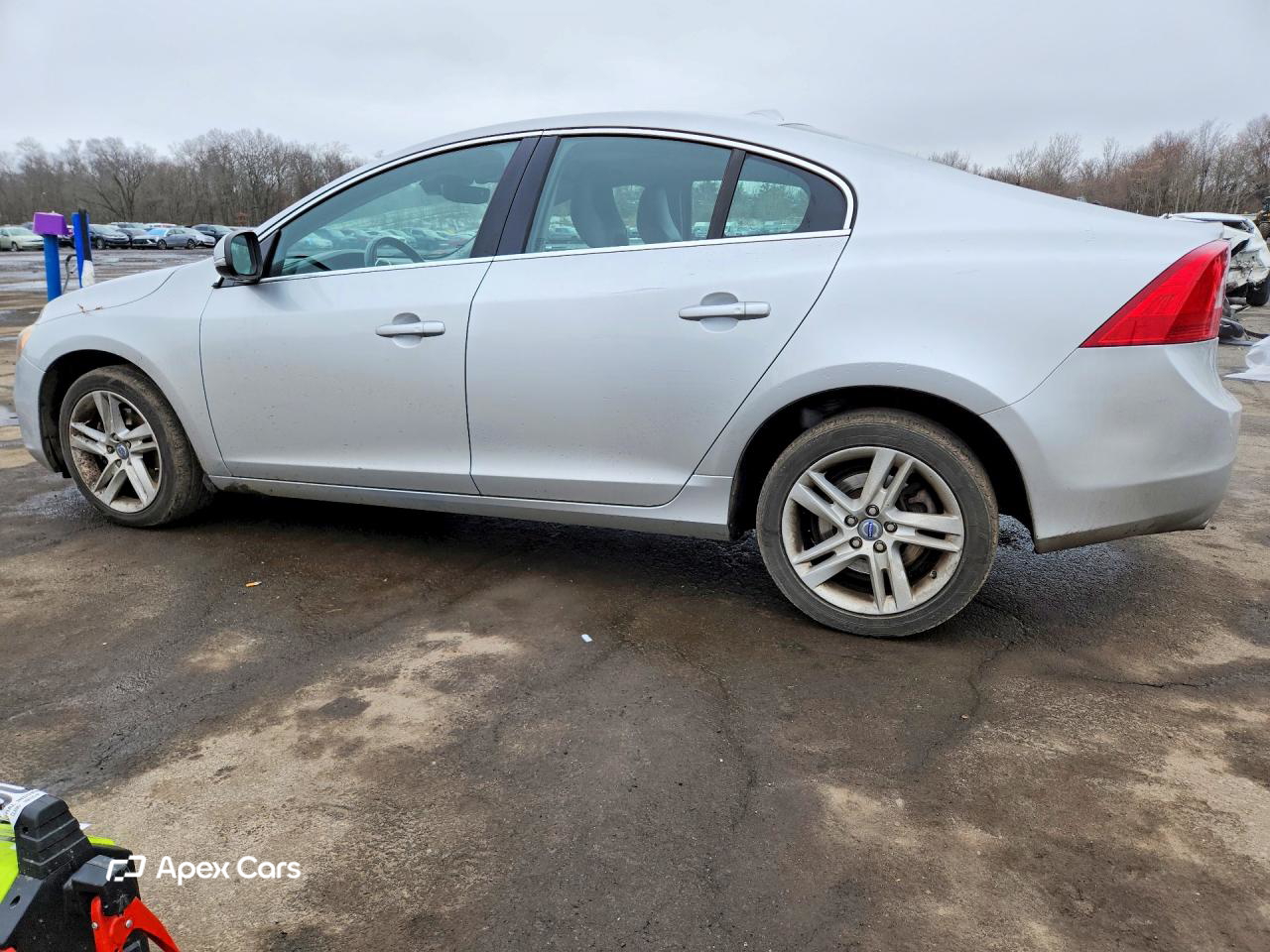 S60 2015