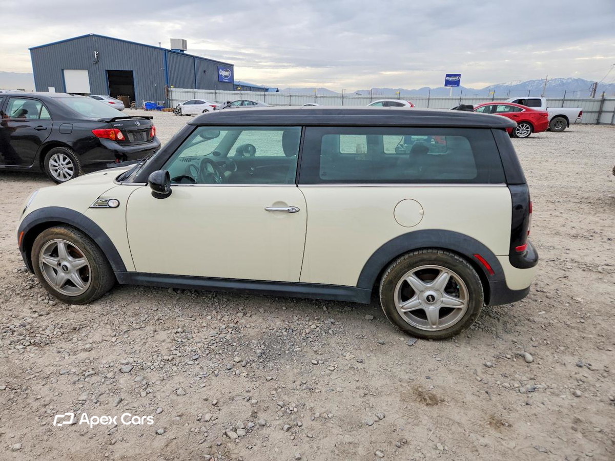 MINI Cooper 2010