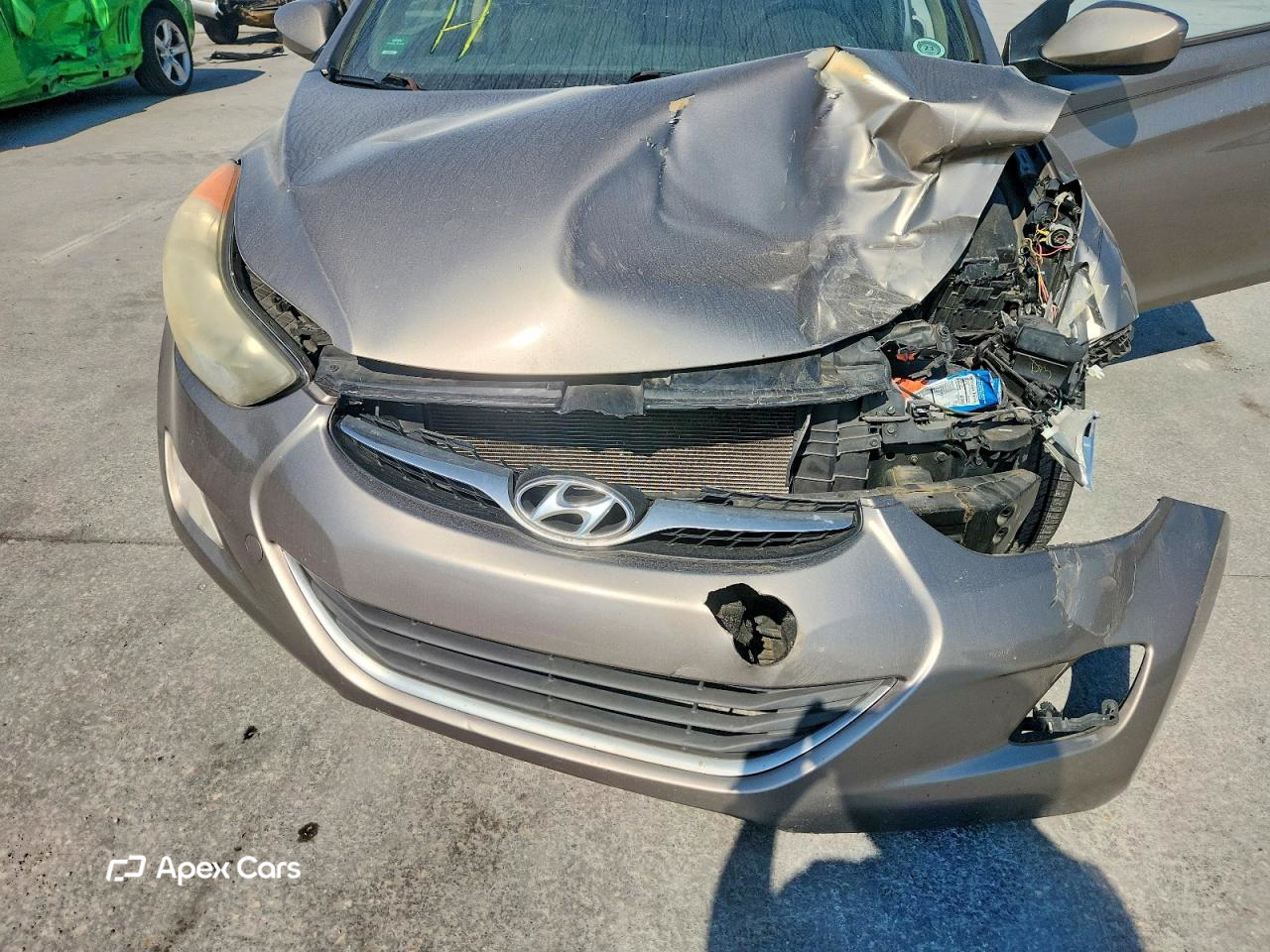 Hyundai Elantra 2012