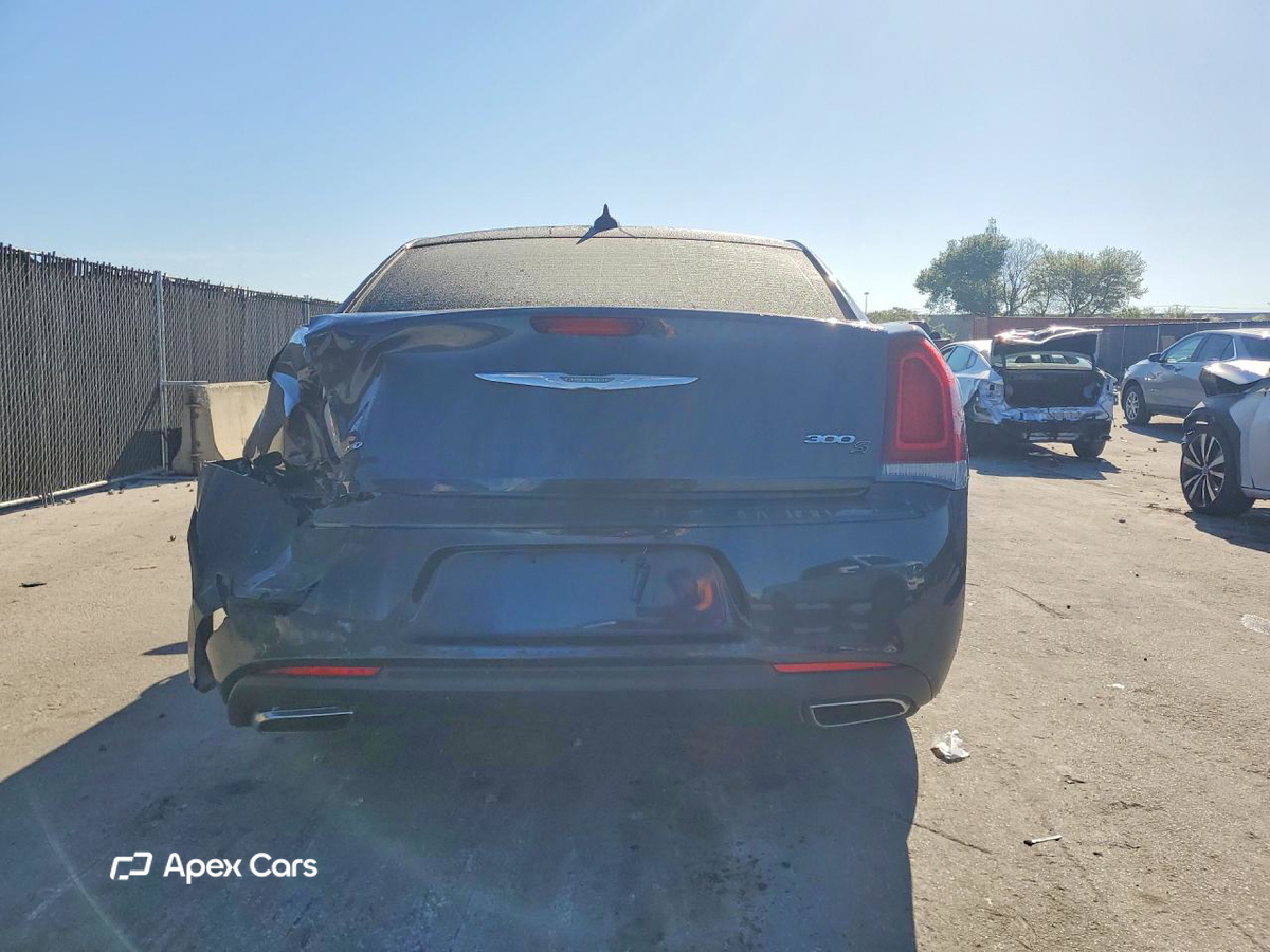 Chrysler 300 2018