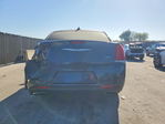 Chrysler 300 2018