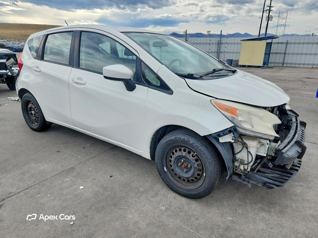 Nissan Versa 2015