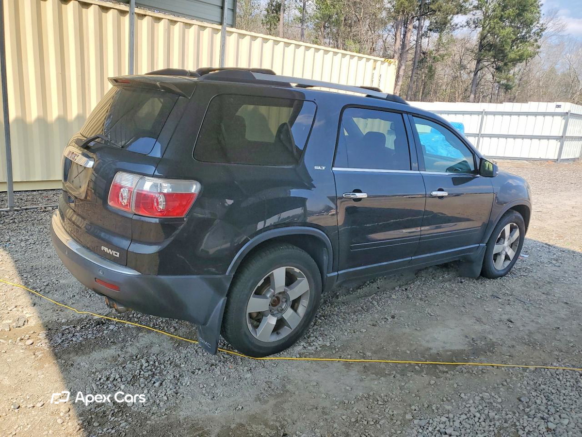 GMC Acadia 2011