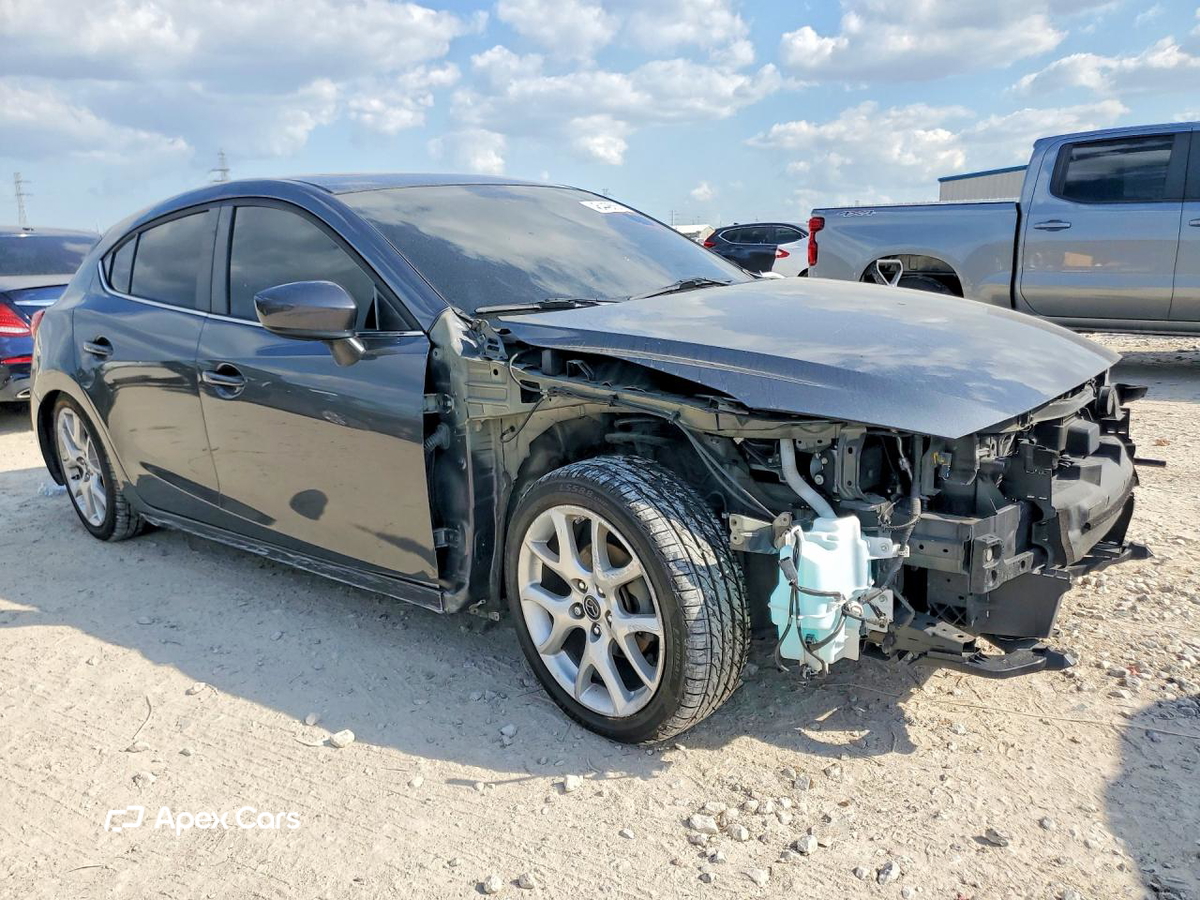 Mazda 3 2016