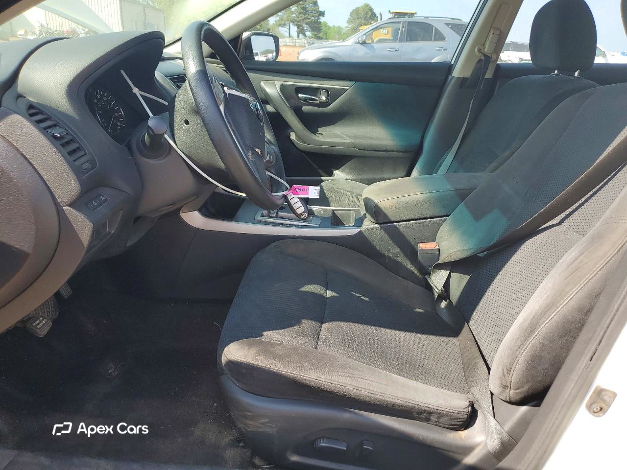 Nissan Altima 2015