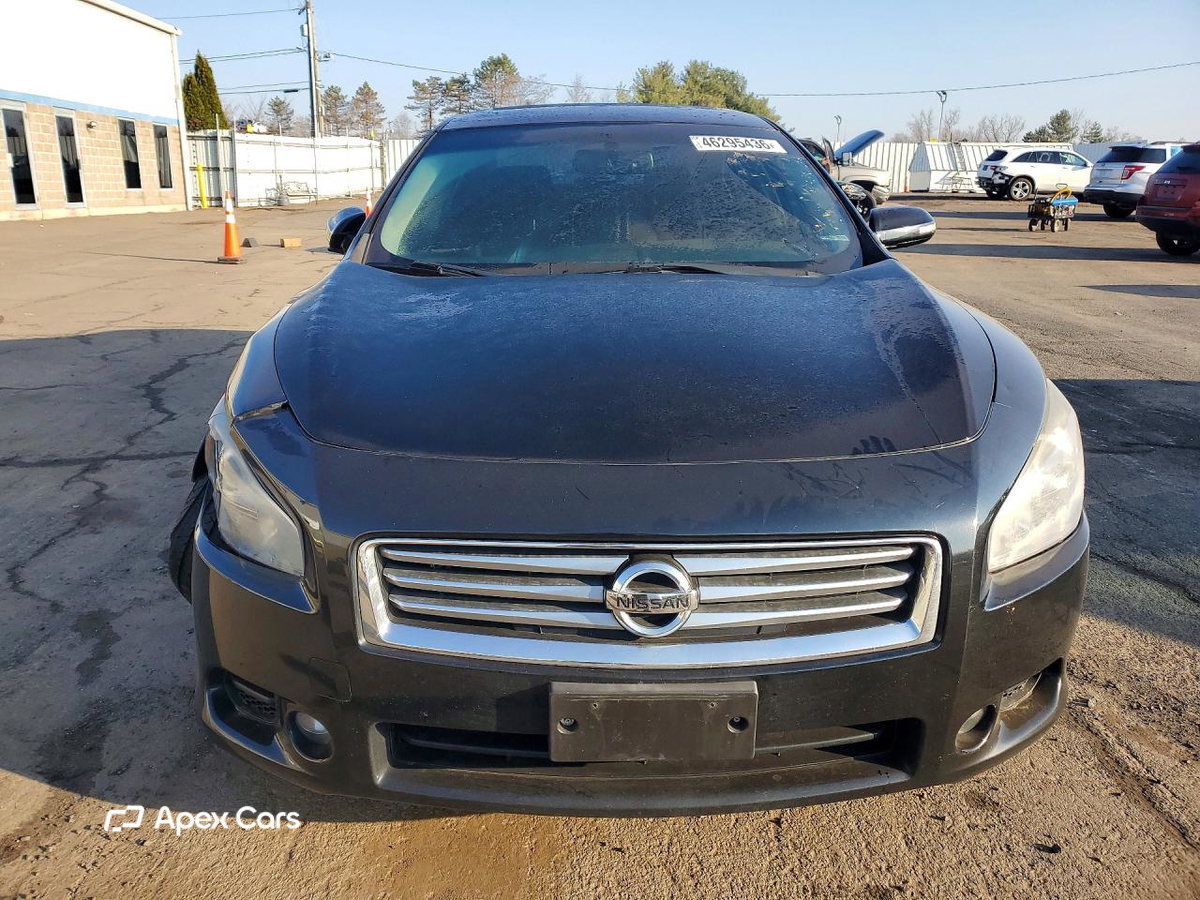 Nissan Maxima 2013