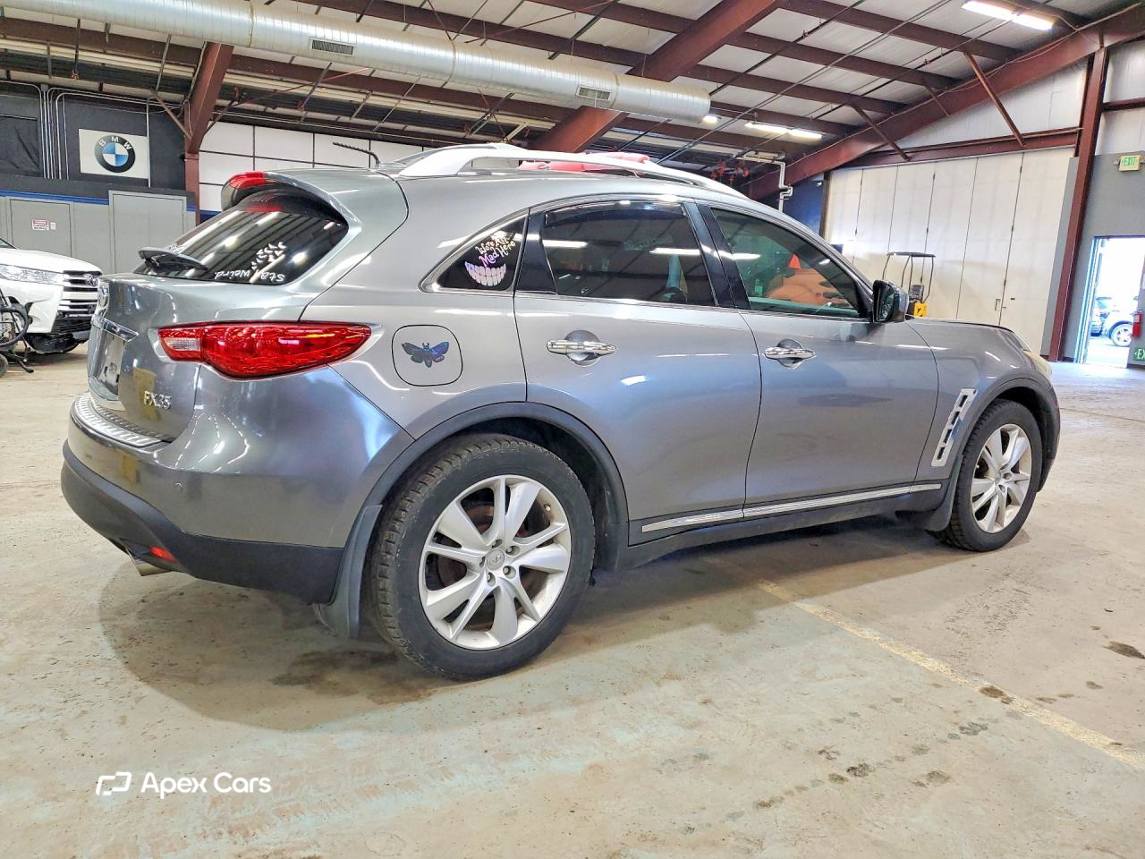 Infiniti FX 2012
