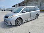 Toyota Sienna 2018