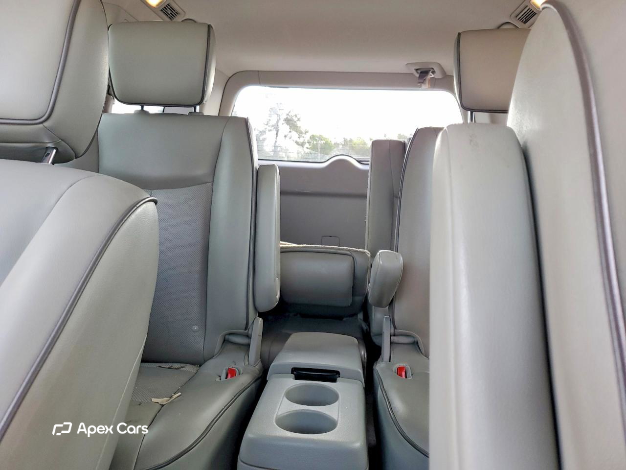 Nissan Quest 2015