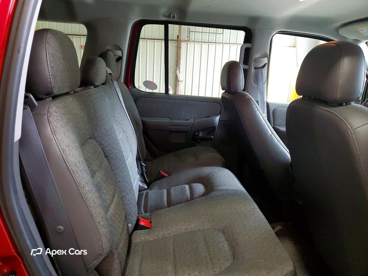 Ford Explorer 2004