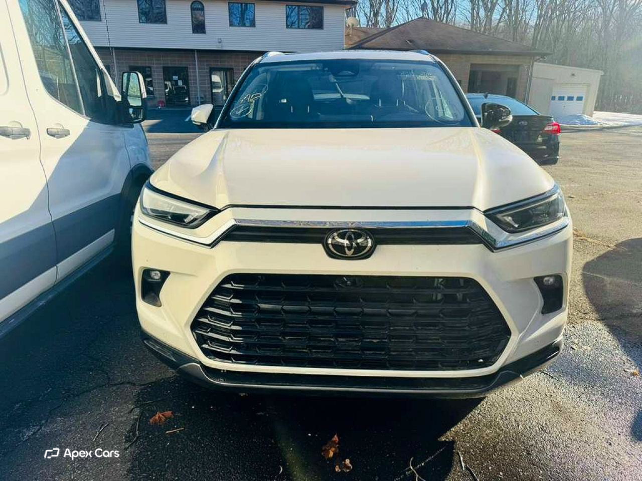 Toyota Highlander 2024