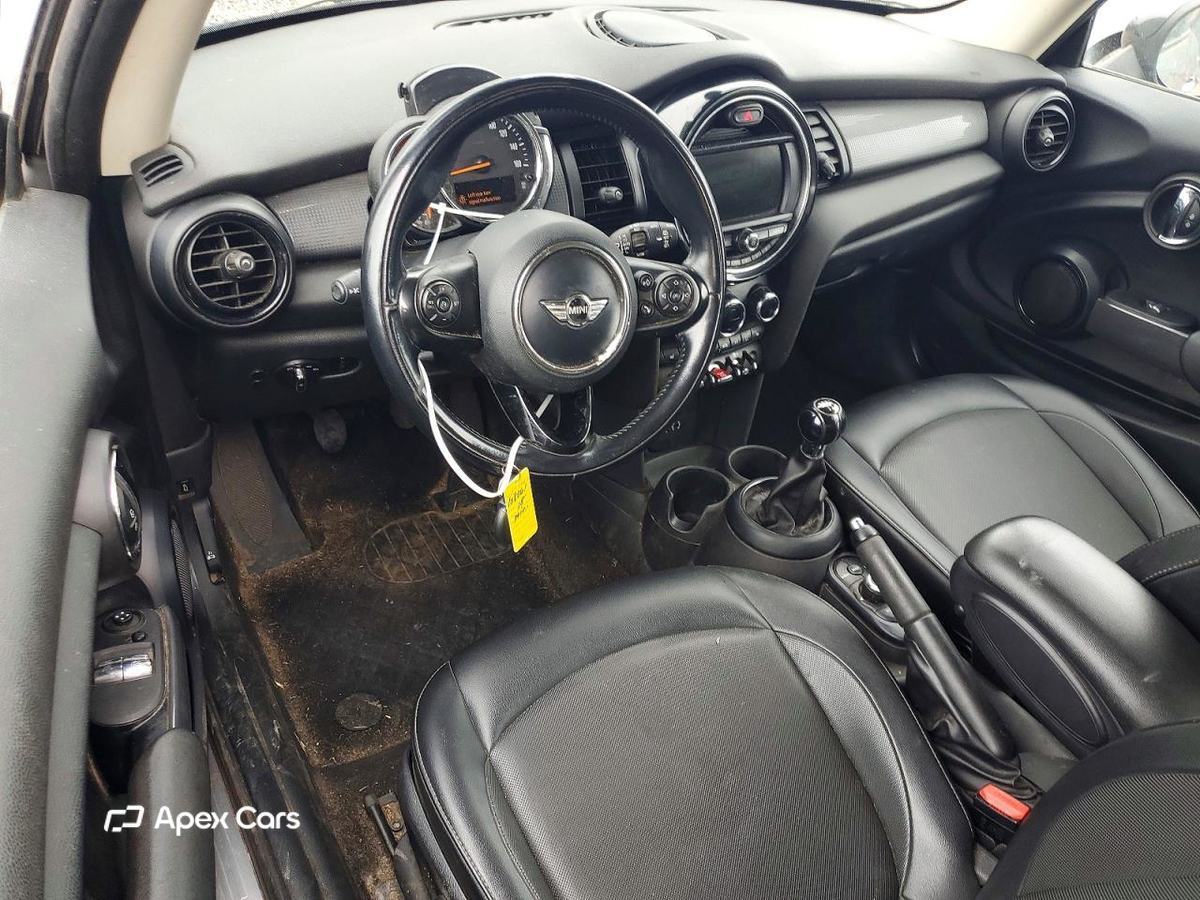 MINI Cooper 2018