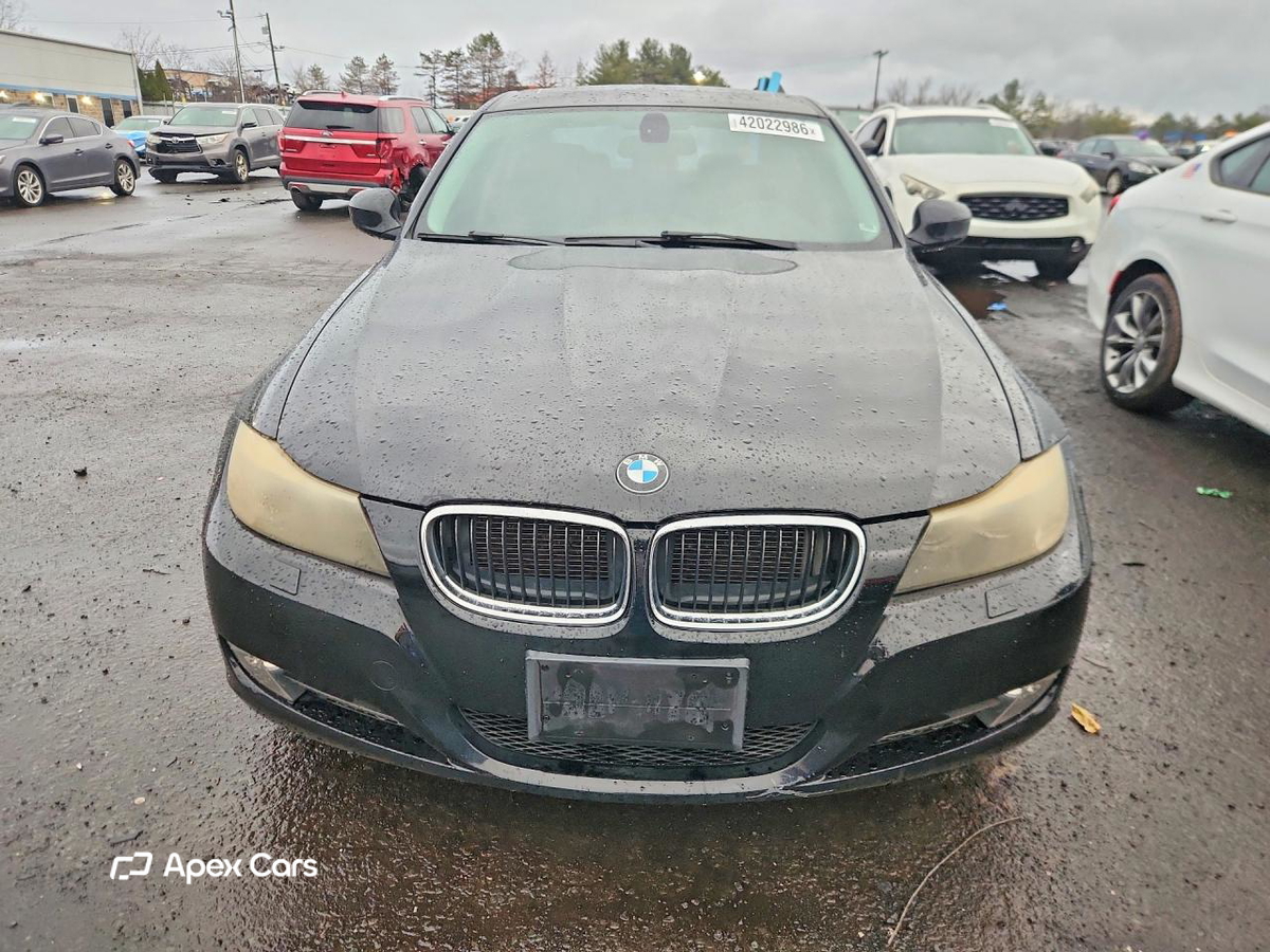 BMW Series 3 2011