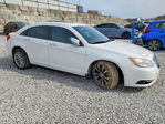 Chrysler 200 2012