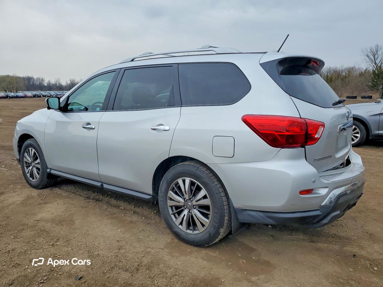 Nissan Pathfinder 2017