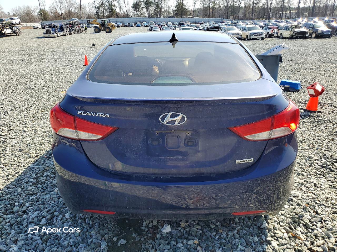 Hyundai Elantra 2013