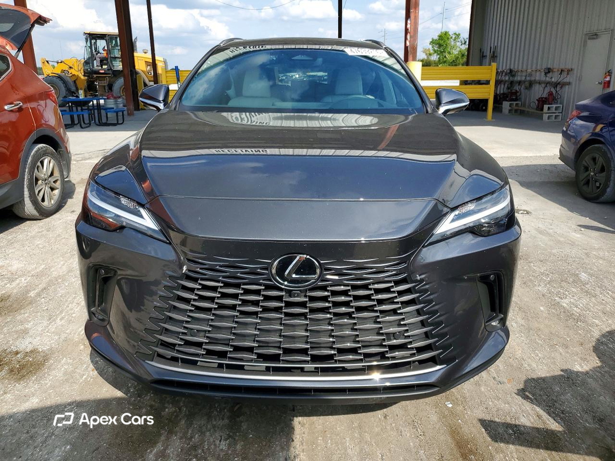 Lexus RX 2025