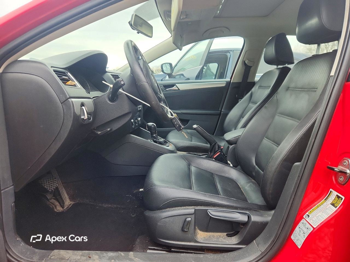 Volkswagen Jetta 2013