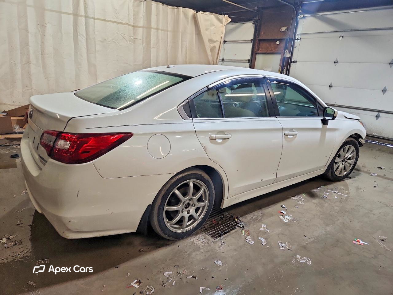 Subaru Legacy 2015