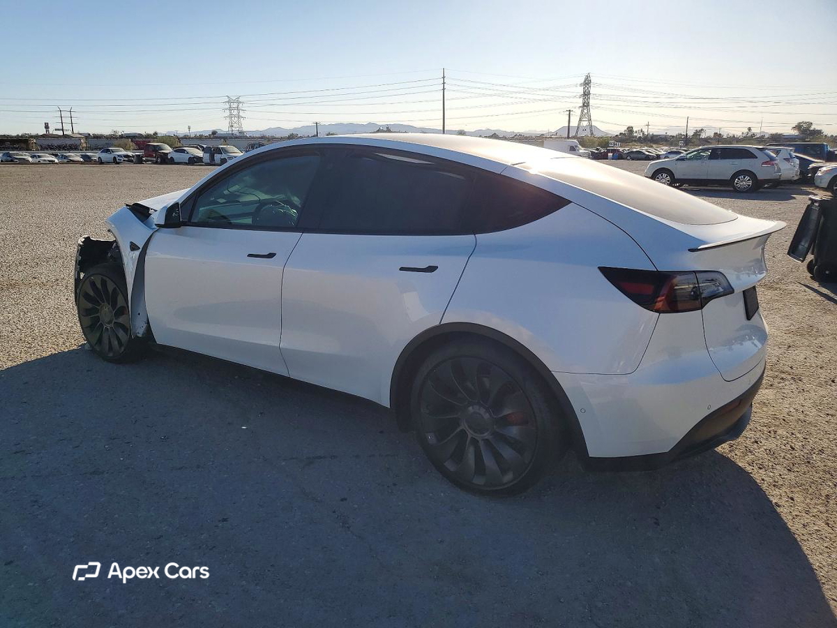 Tesla Model Y 2021