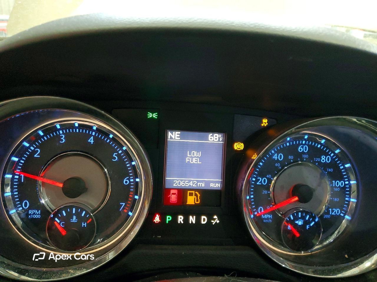 Chrysler Voyager 2016