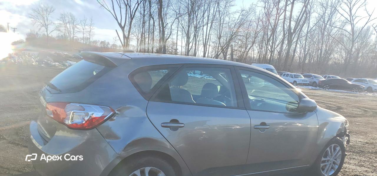 Kia Forte 2012