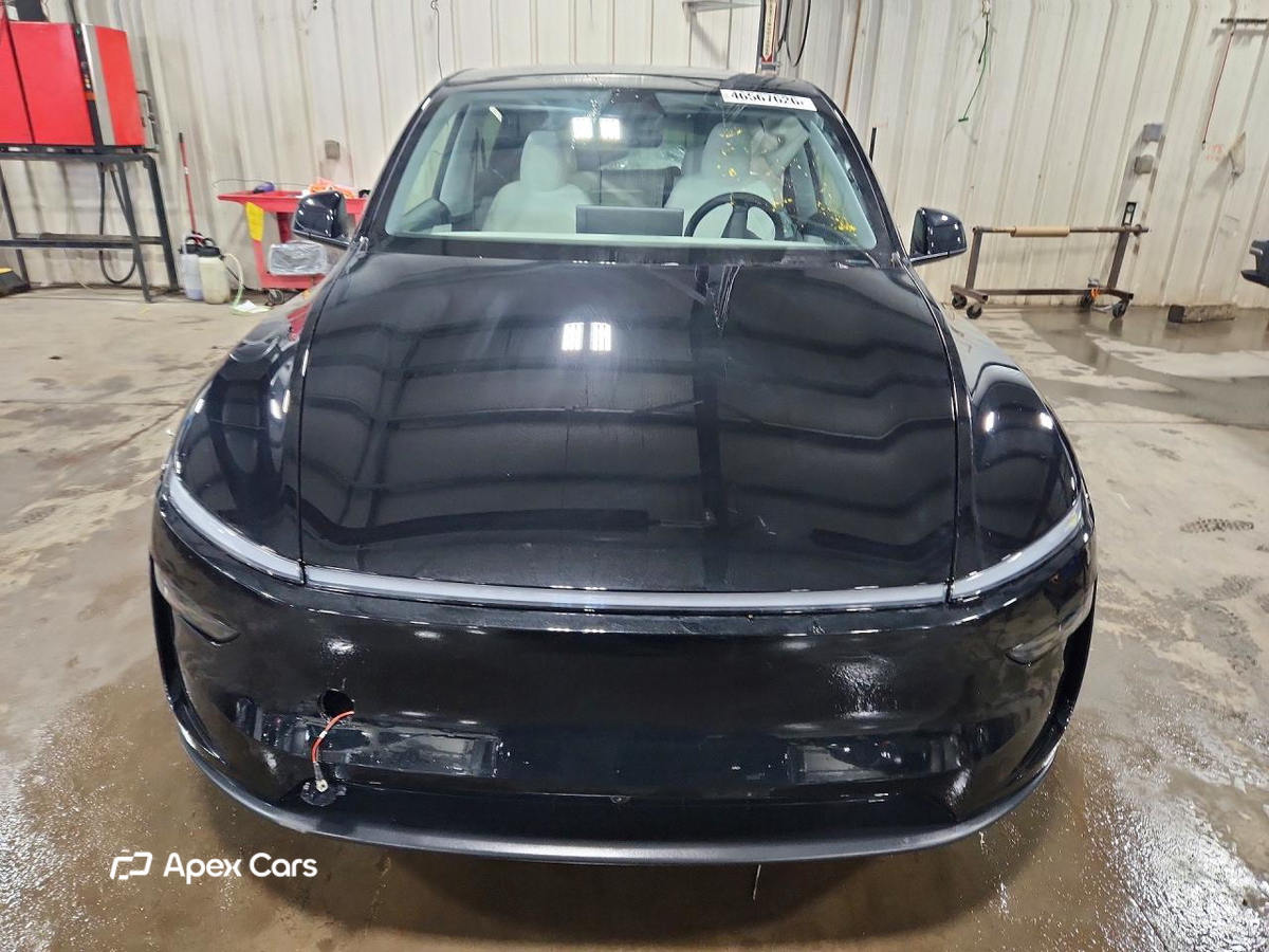 Tesla Model Y 2026