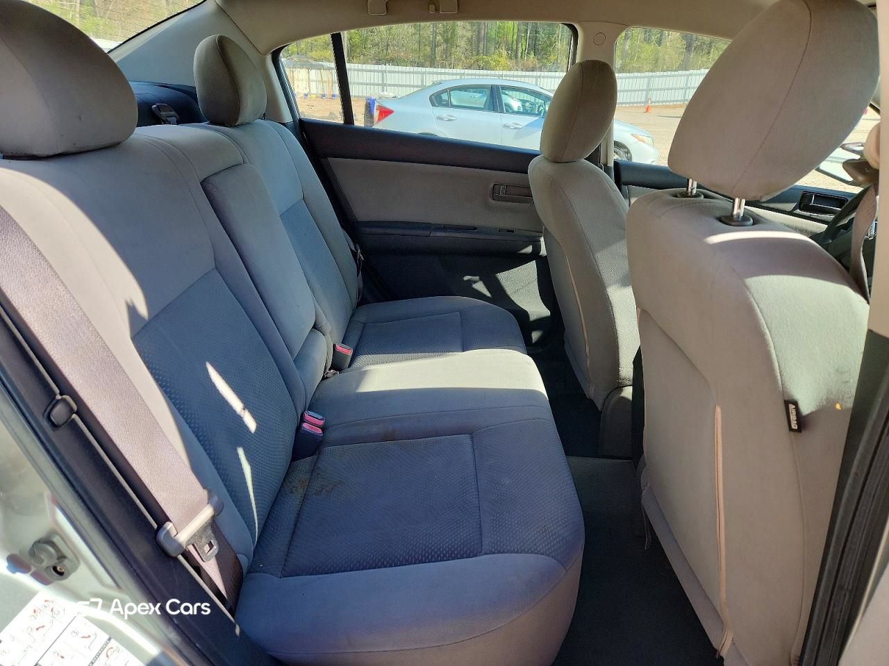 Nissan Sentra 2011