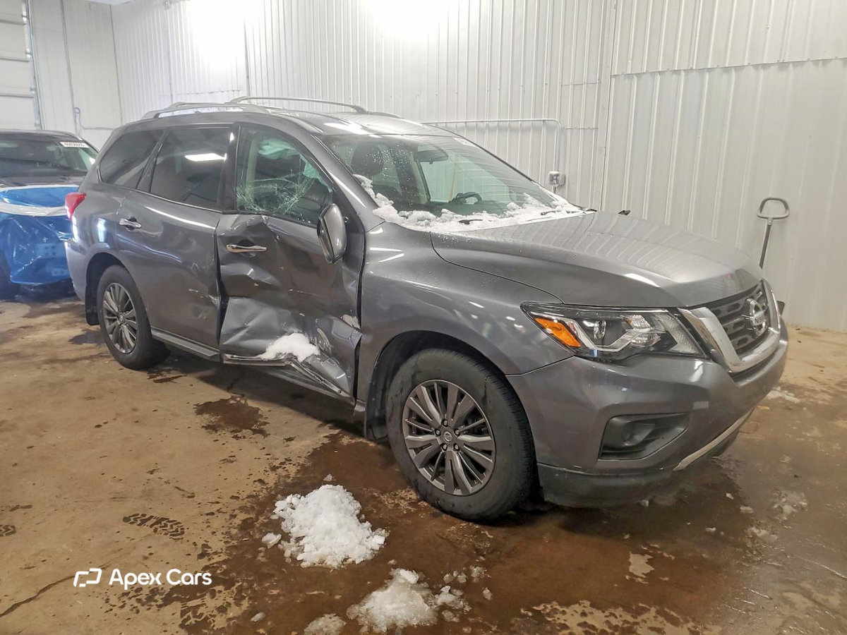 Nissan Pathfinder 2019