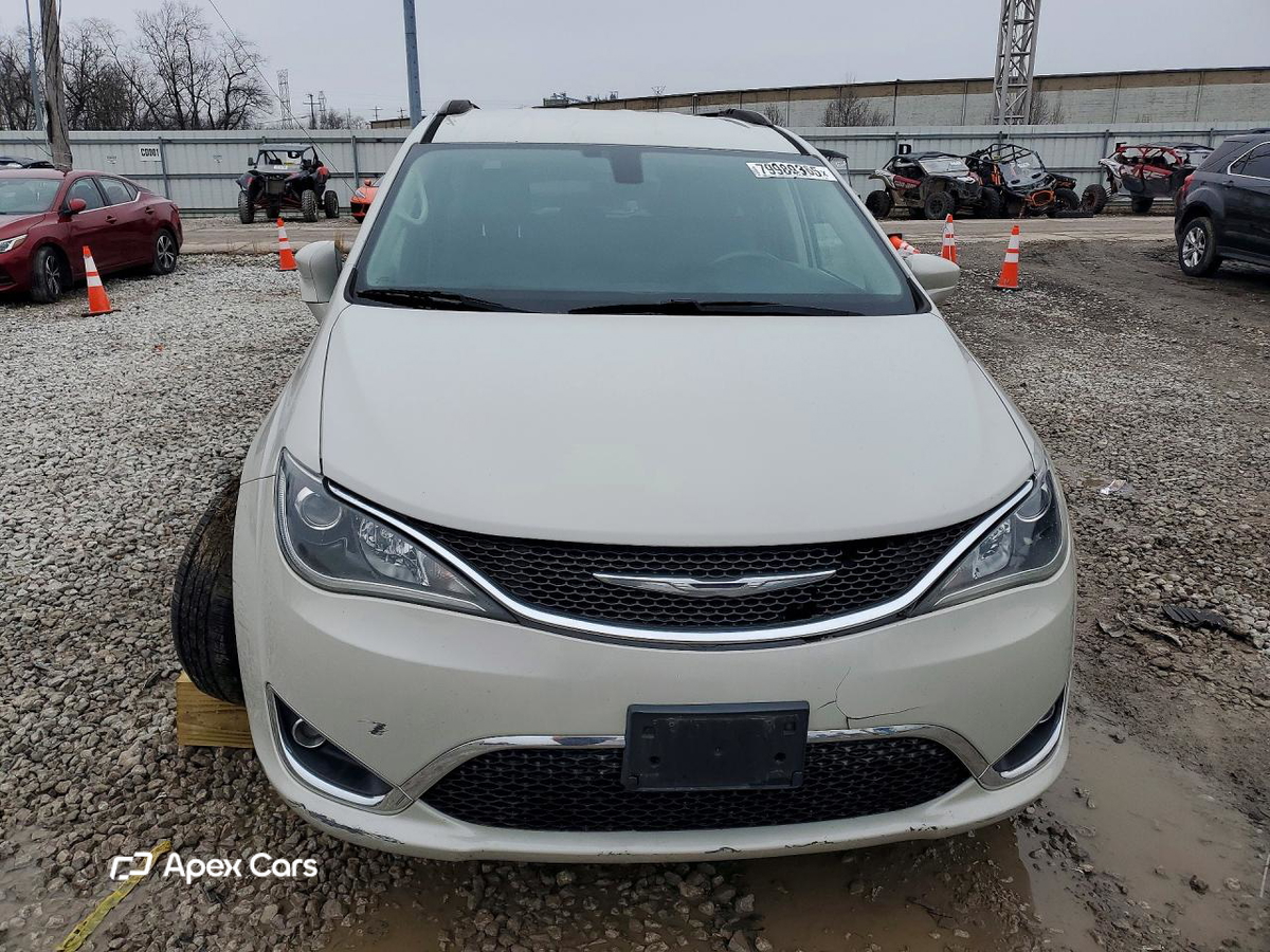 Chrysler Pacifica 2017