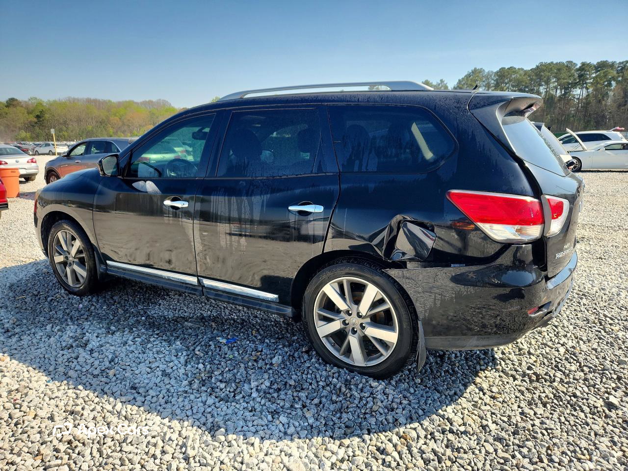 Nissan Pathfinder 2016