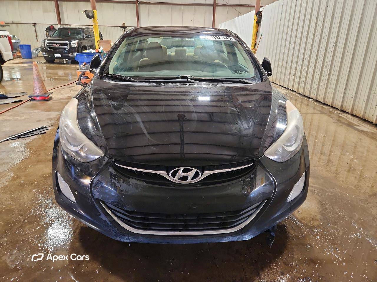 Hyundai Elantra 2012