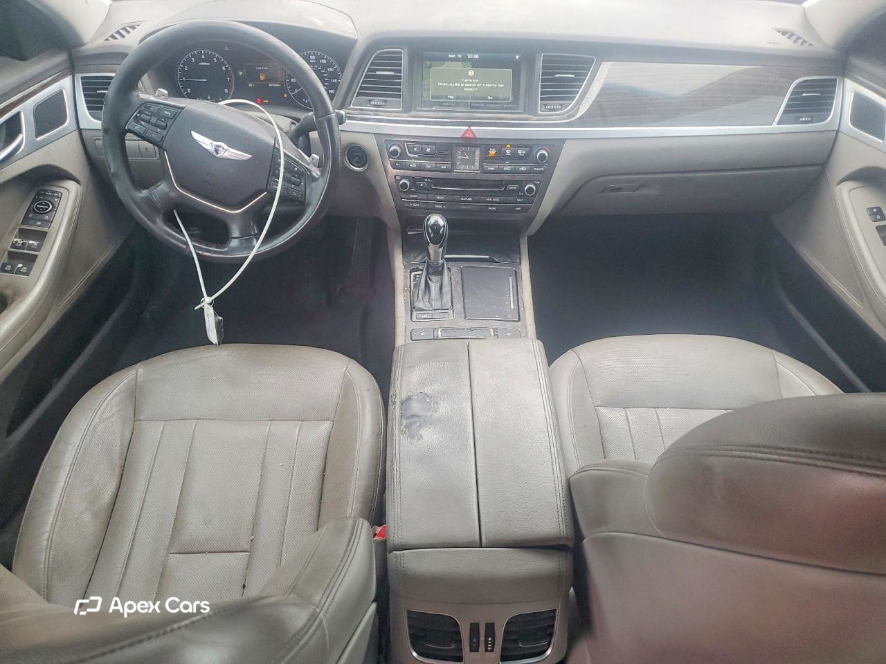 Hyundai Genesis 2015