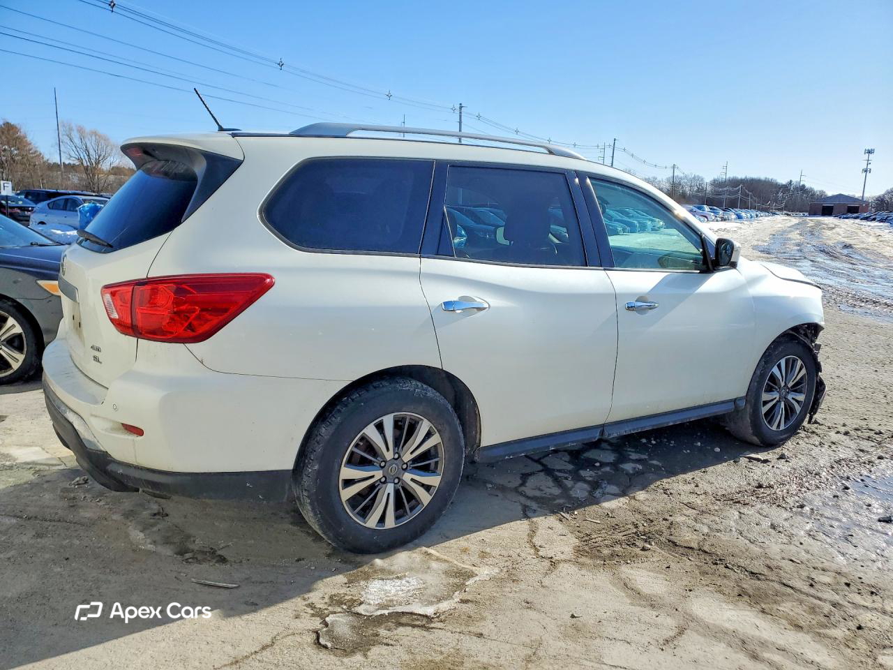 Nissan Pathfinder 2017