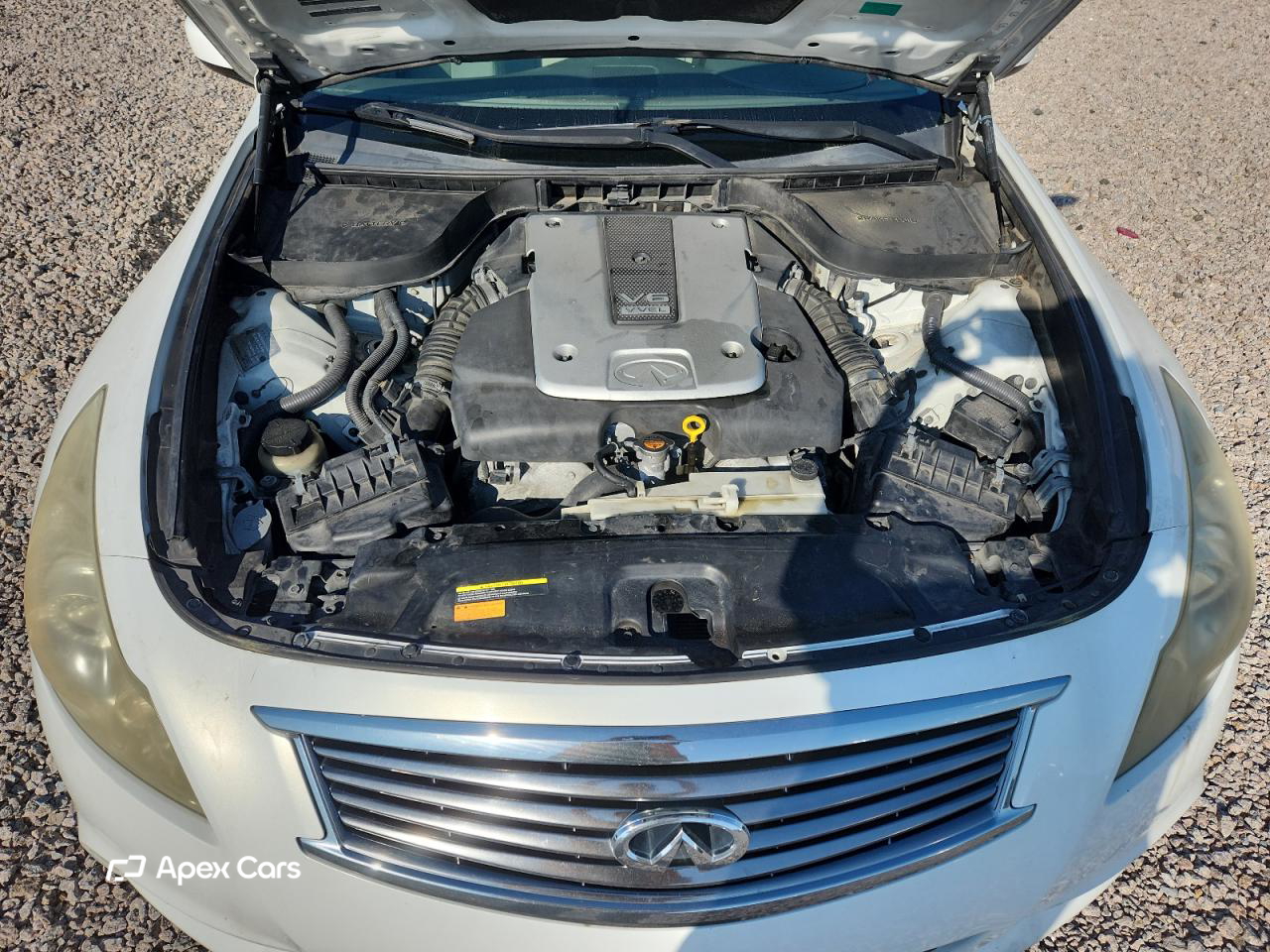 Infiniti G 2010