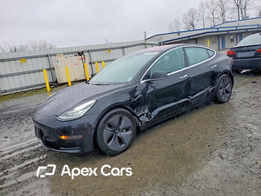 Tesla Model 3 2018 - Image 1 of 12